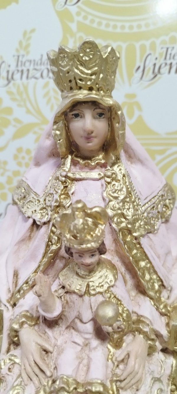 Virgen de los Reyes de marmolina de 34 cm - Imagen 3